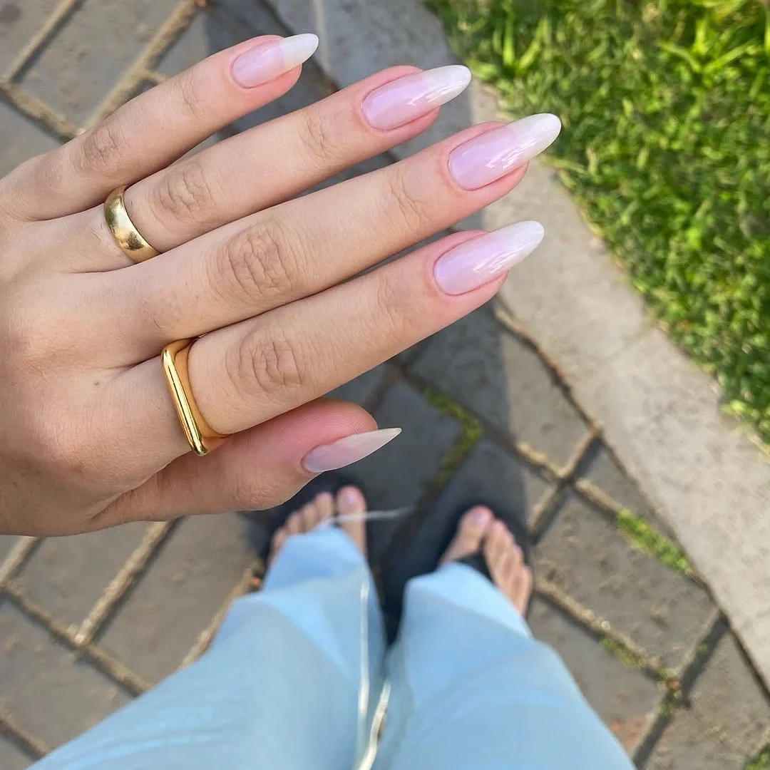 25 Classy Almond Nails Ideas for Everyday Wear That Go With Everything