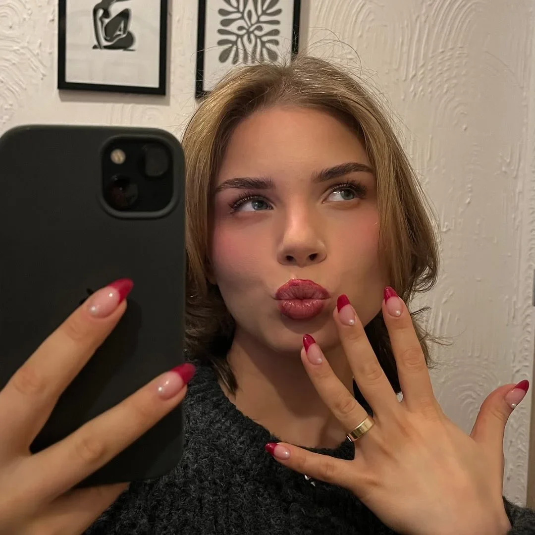 Stunning Cherry Wine Nails Ideas Simple