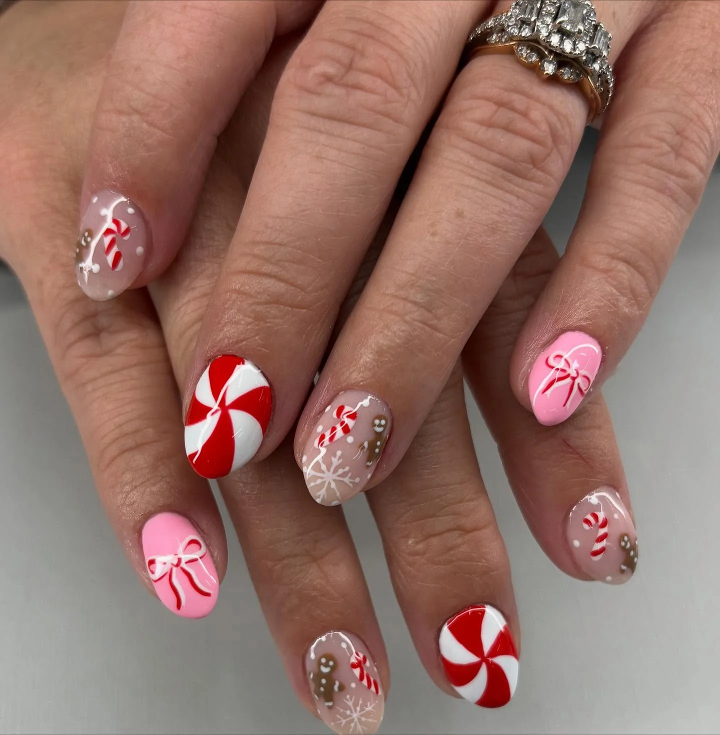 30 Simple Candy Cane Christmas Nail ideas That Look Super Cute 10 Madi Roses Candy Cane Christmas nail