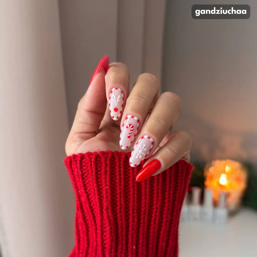 18 Cute & Easy New Year Nails That Look Salon-Perfect 17 gandziuchaa christmas nails