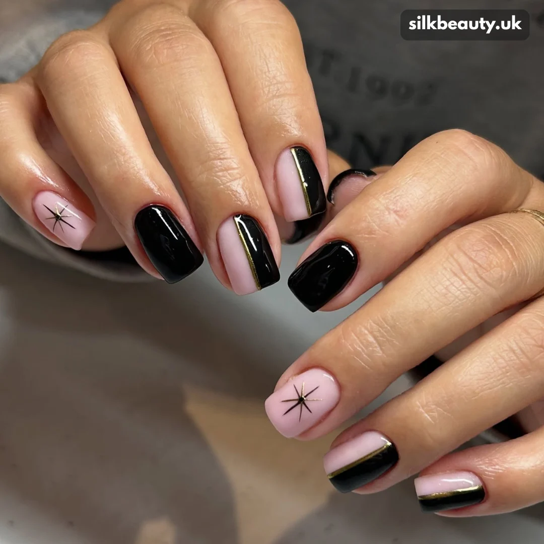 18 Cute & Easy New Year Nails That Look Salon-Perfect 9 silkbeauty.uk Black & chrome Nail art